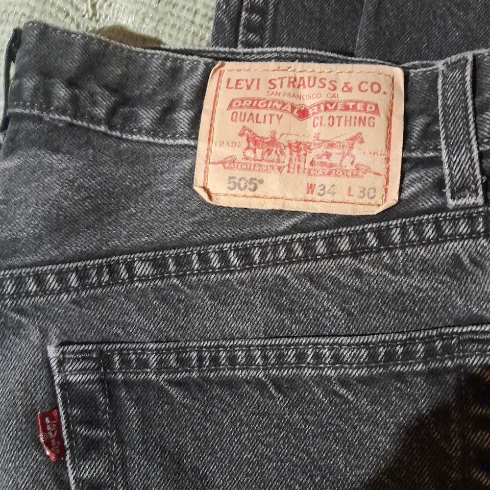 Levi's 505 Black Denim Jeans...men's 34×30